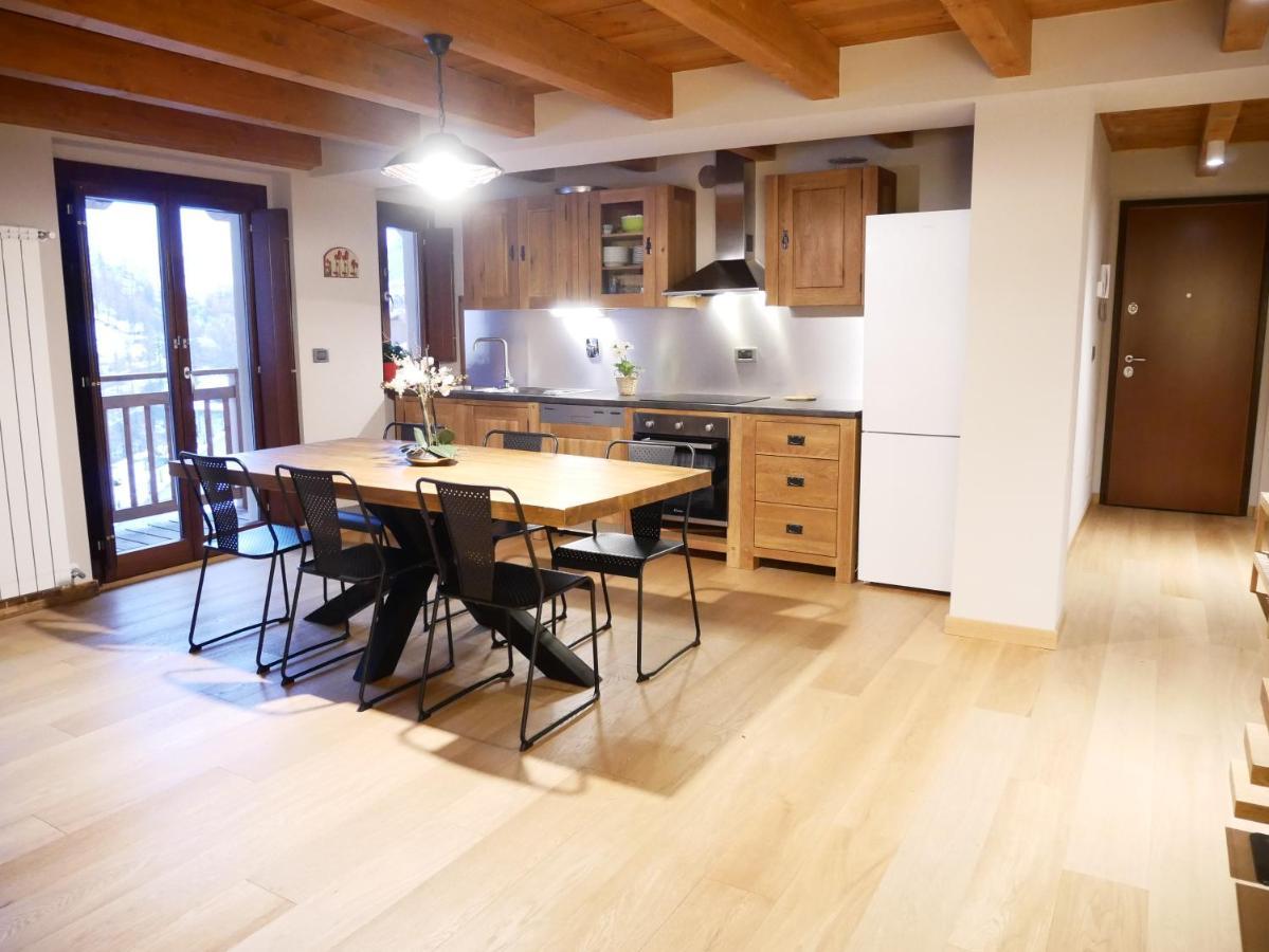 Appartamenti Residenza Anderbatt 格雷索拉特里尼泰 外观 照片