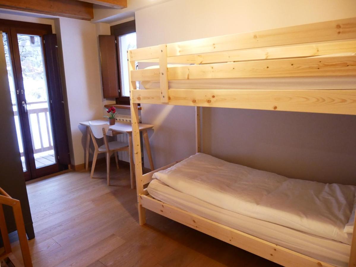 Appartamenti Residenza Anderbatt 格雷索拉特里尼泰 外观 照片